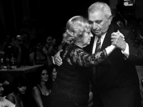 Carlos and Rosa Perez: Posture & Walking